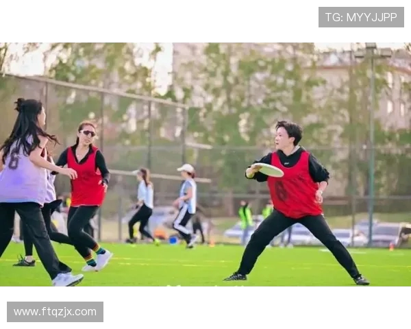 与飞盘相伴的岁月王伟分享他的飞盘生涯与成长故事